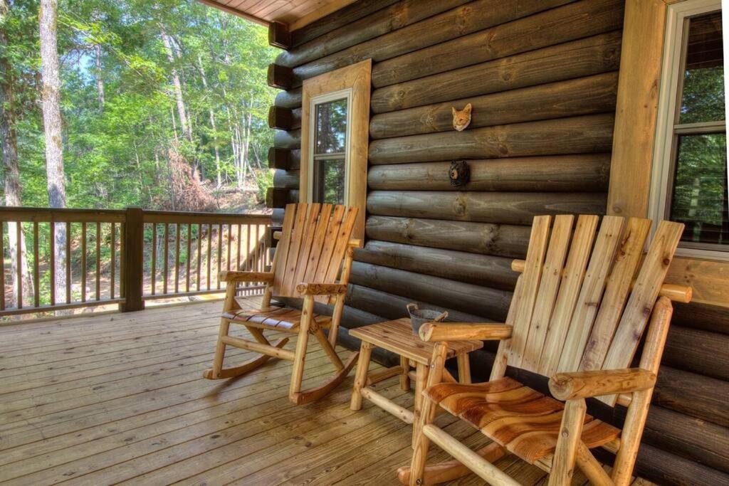Honeymoon Getaway In Woods Near Noc And Smoky Mtn Rr Bryson City